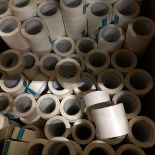 Afbeelding van 3000 rollen dubbelzijdig plakband