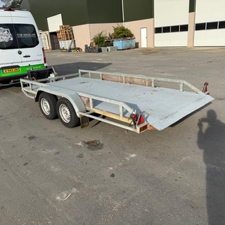 Afbeelding van henra F20.1 2013 ambulance