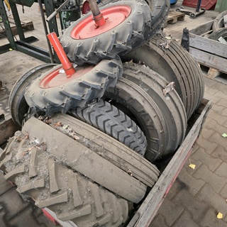 Afbeelding van Partij banden wielen onused