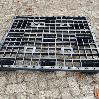 Afbeelding van Kunststof stapelpallets blokpallets1000x1200  Hoogte 160 Stapelbaar  32x