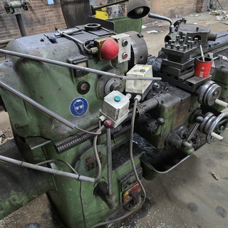 Afbeelding van Draaibank.  380 volt