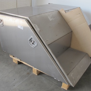 Afbeelding van onderbouw kist voor een vrachtwagen *30566*