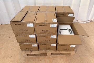 Afbeelding van Partij 17 dozen Solinteg grid-connected PV omvormers OGS-3.6K