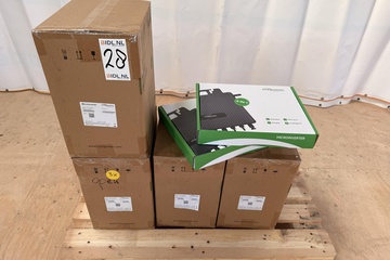 Afbeelding van Partij Hyxipower micro-omvormers 4-in-1 (HYX-M2000-SW), origineel verpakt