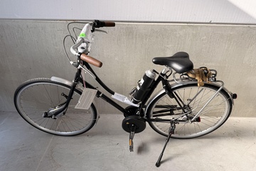 Afbeelding van Roetz elektrische fiets zwart met frameaccu en lage instap