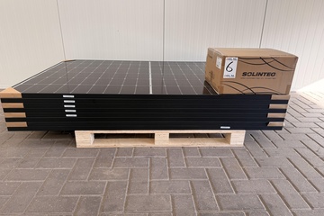 Afbeelding van Set zonnepanelen 8 stuks met 3600w omvormer