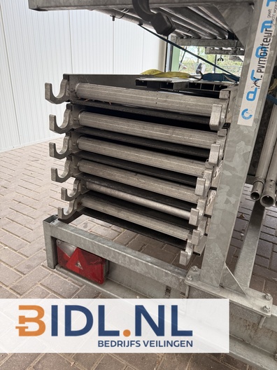 Euroscaffold rolsteiger, steiger op aanhanger, professionele steiger, Aboma-gekeurde rolsteiger, mobiele werksteiger, steiger voor zonnepanelen, steiger met aanhanger.