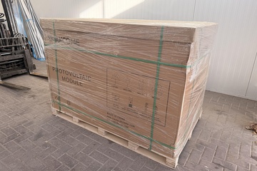 Afbeelding van Pallet zonnepanelen / AKCOME 420 WP- 36 panelen