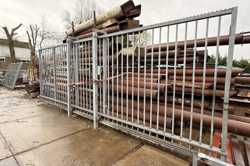 Afbeelding van Stalen schuifhek – industrieel – verzinkt – compleet frame