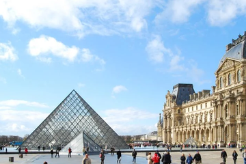 Afbeelding van Romantisch Parijs: 2-daags Verblijf met ontbijt in Hotel Le Dauphin*** (2pers.) - geldig tot 2028