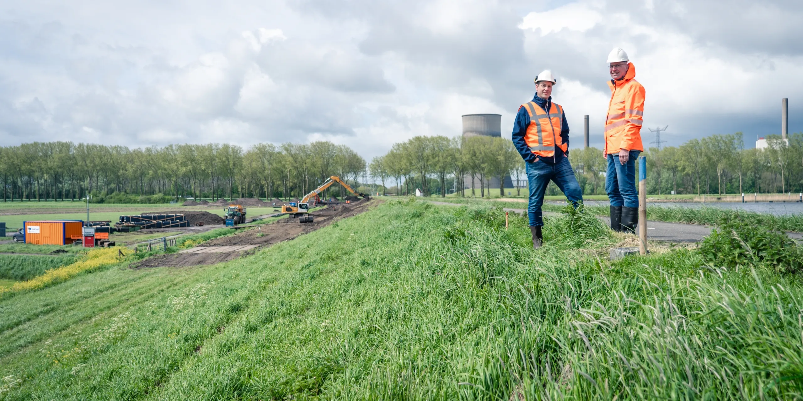 Veilige dijken dijkversterkingen