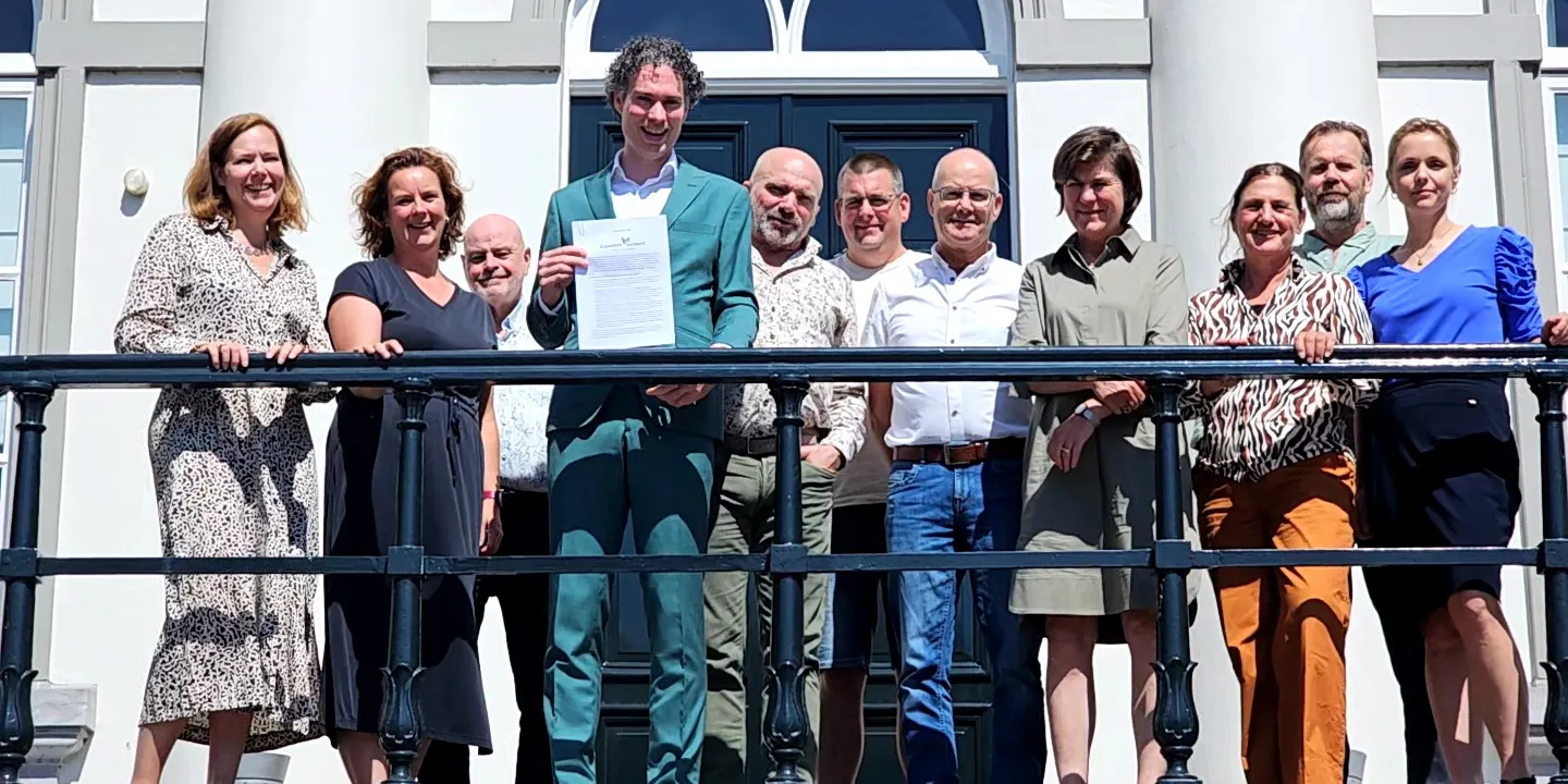 Zundert Floreert gaat door - samenwerking verlengd tot 2030