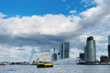 Afbeelding van 10 personen Rotterdam KrisKras - een echt Rotterdams teamuitje!