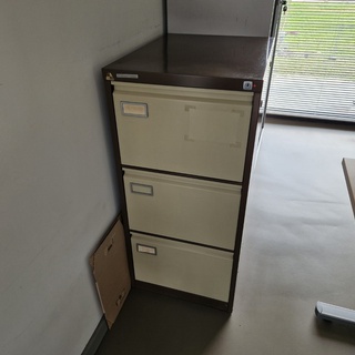 Afbeelding van 007; Ladekast + inhoud