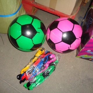 Afbeelding van 40x Voetbal 21-23cm assorti kleur