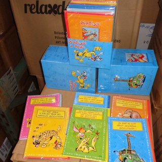 Afbeelding van 24x Wenskaart met envelop Hartelijk Gefeliciteerd in display,