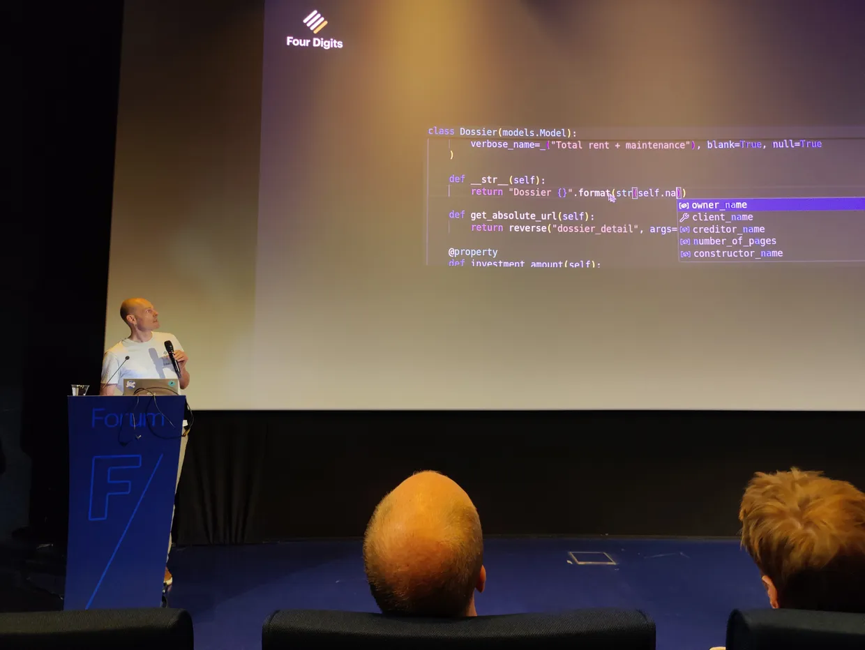 Kees presenting at PyGrunn 2025