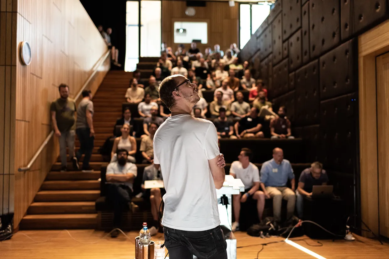 Spreker tijdens ons Wagtail Space 2022 event