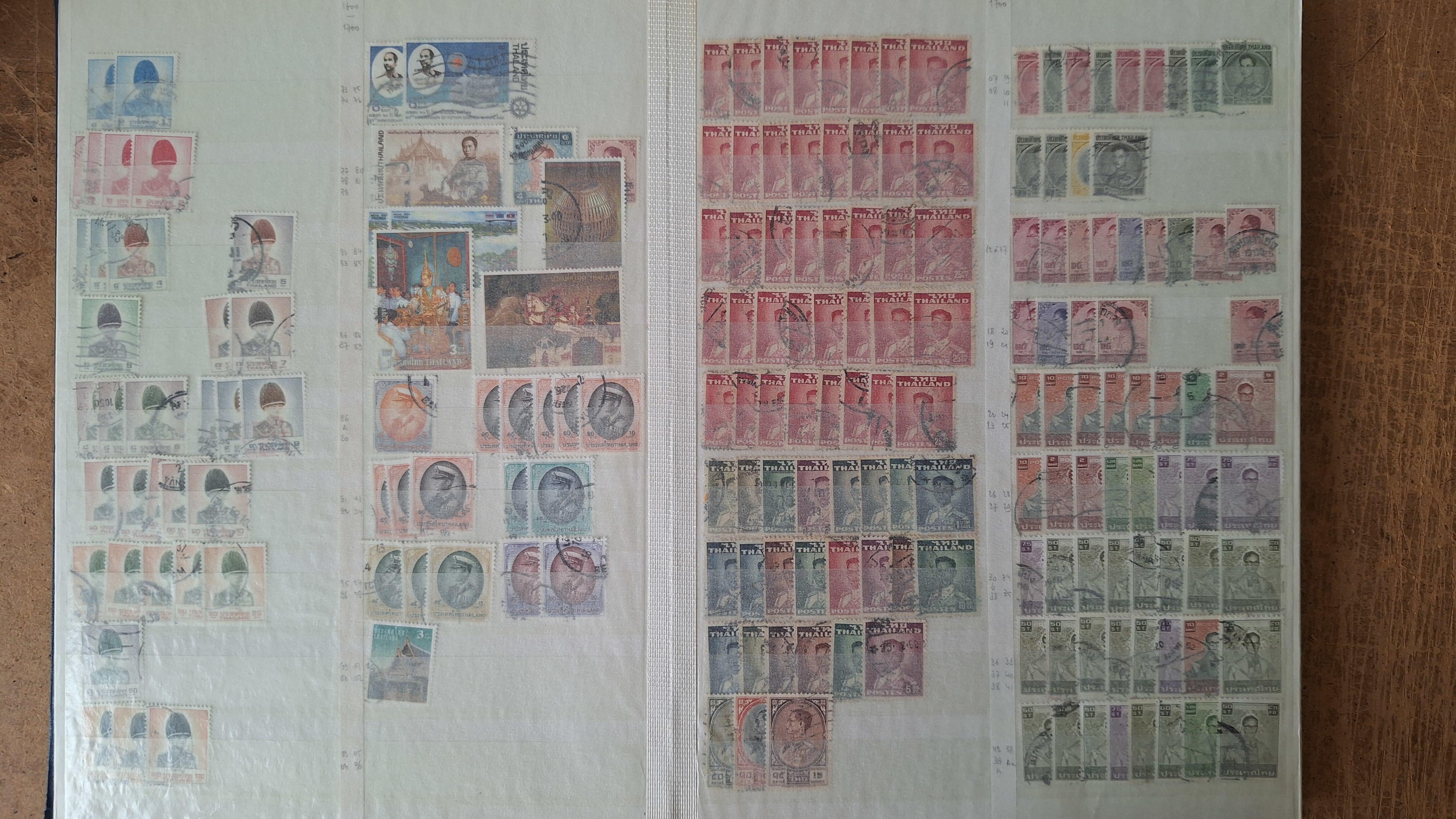 Postzegelalbum met postzegels – foto 5 – kavel bij Goeiendeal