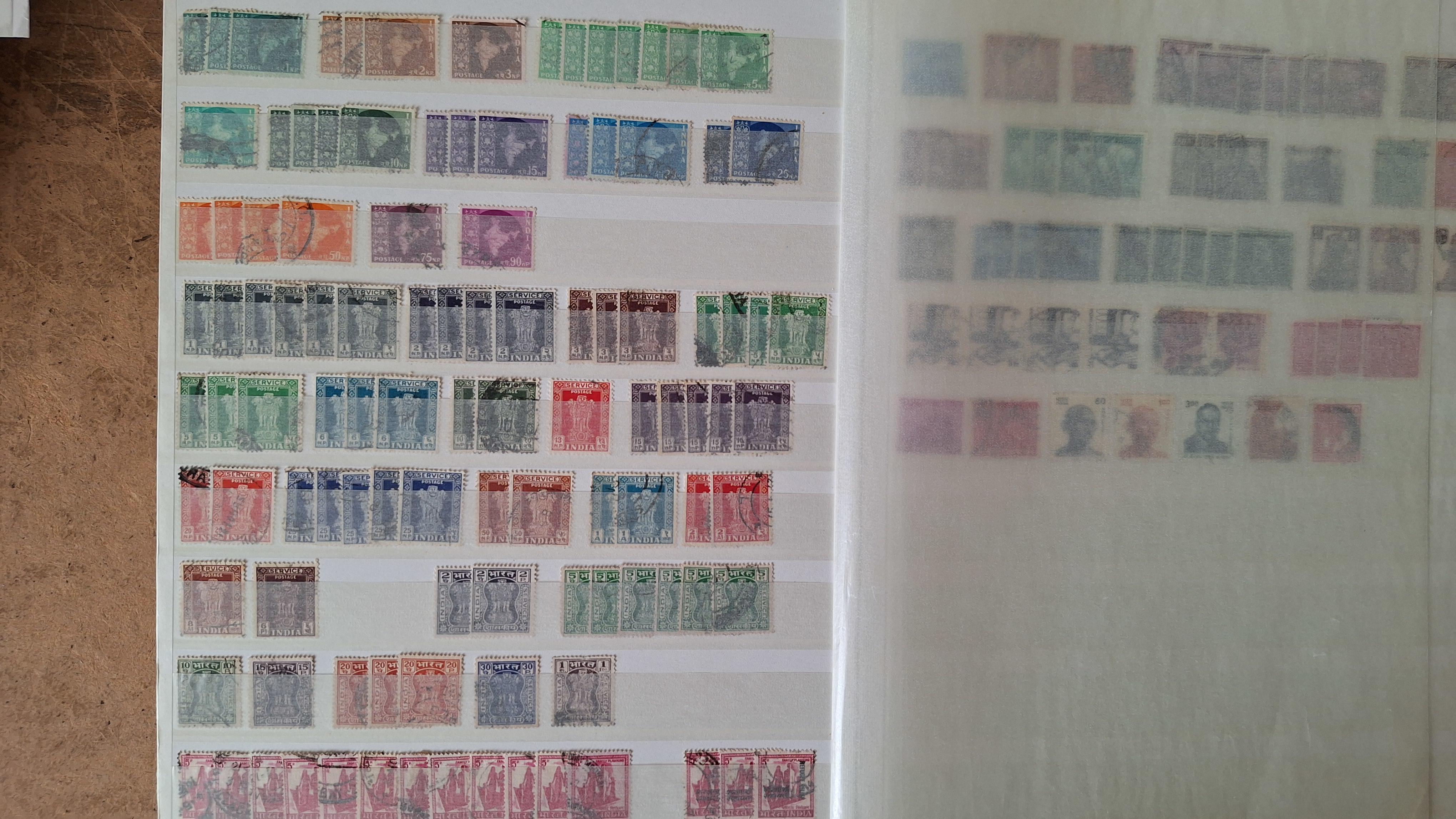 Postzegelalbum met postzegels – foto 7 – kavel bij Goeiendeal