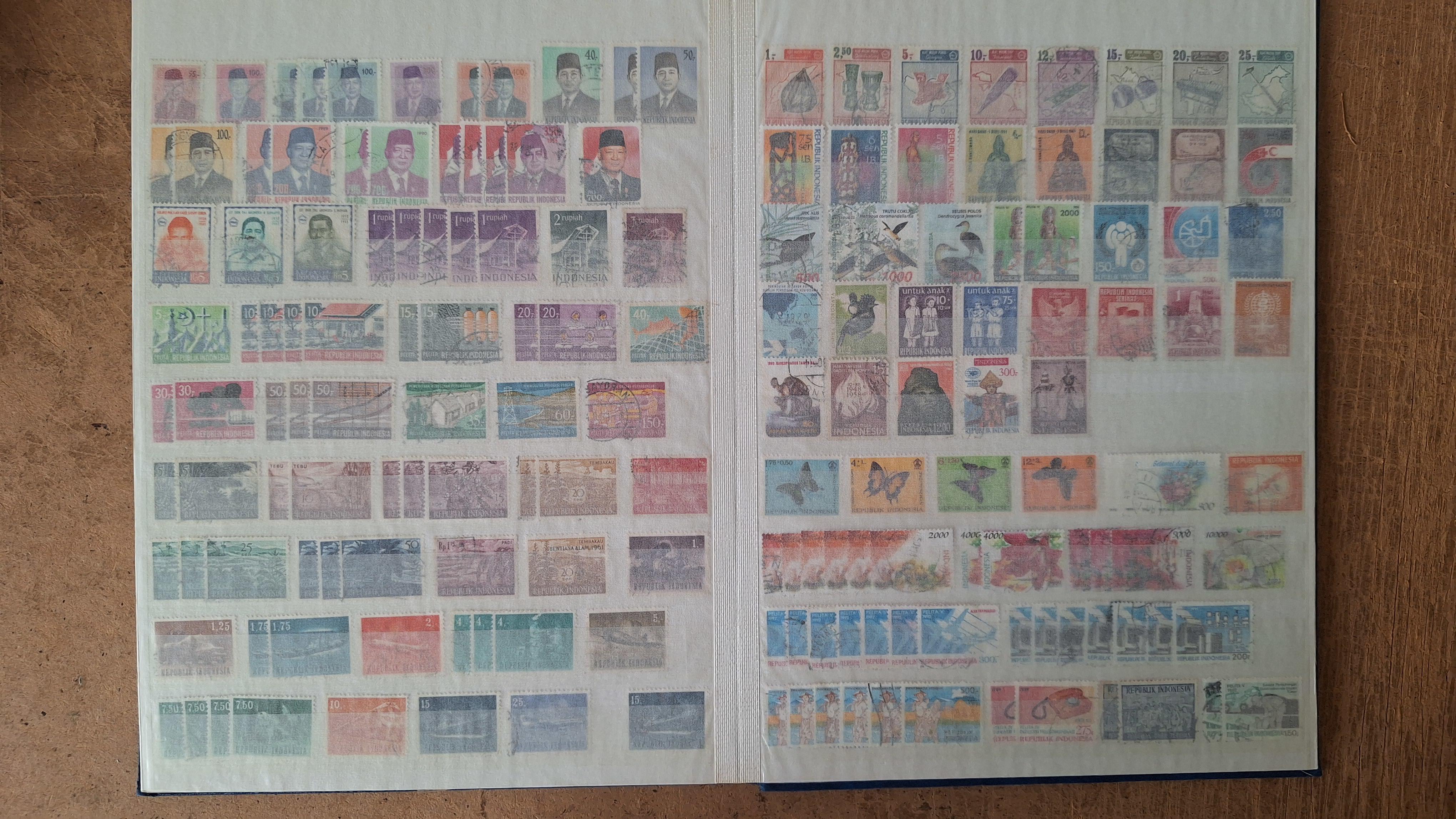 Postzegelalbum met postzegels – foto 9 – kavel bij Goeiendeal