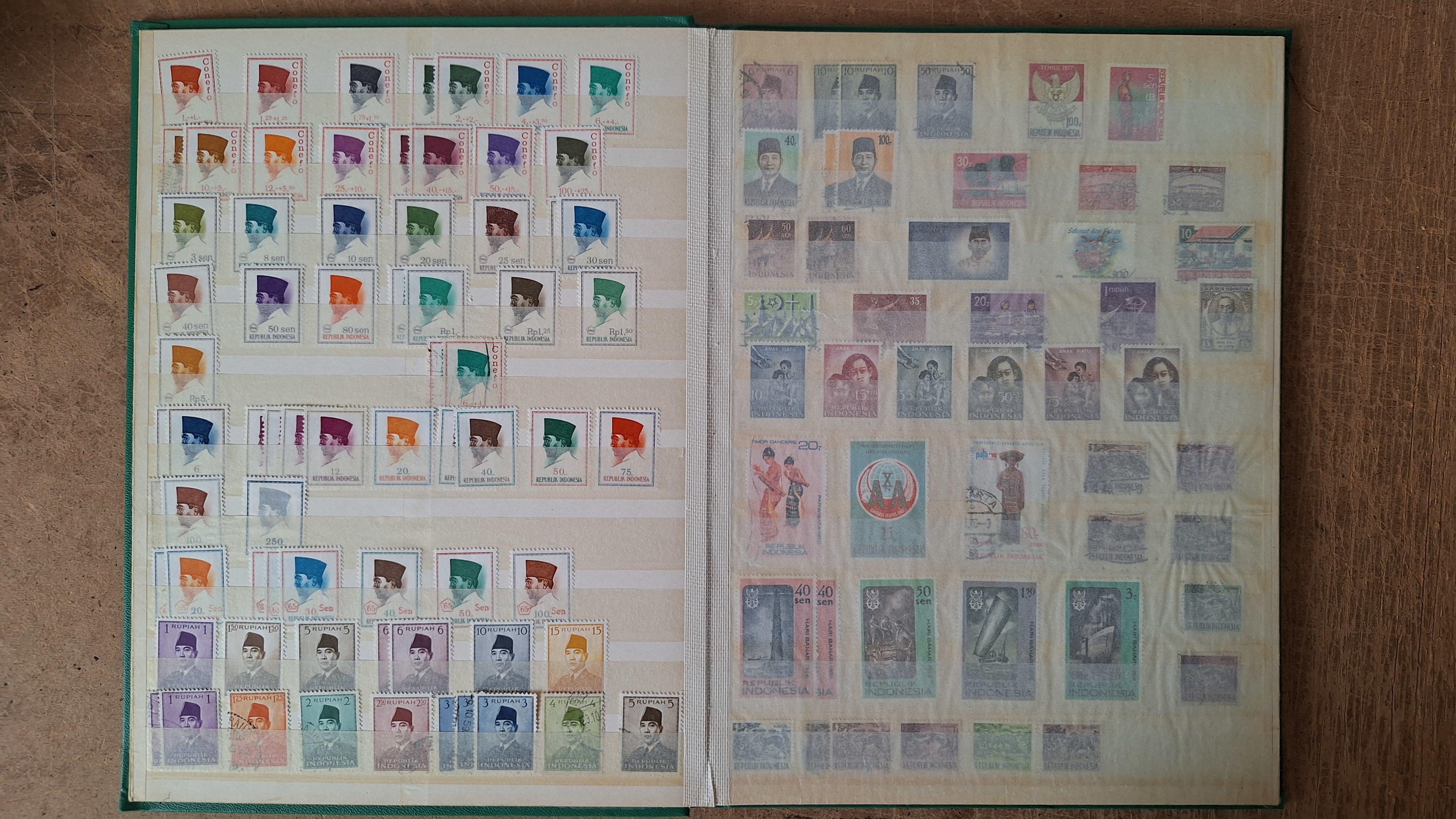 Postzegelalbum met postzegels – foto 3 – kavel bij Goeiendeal