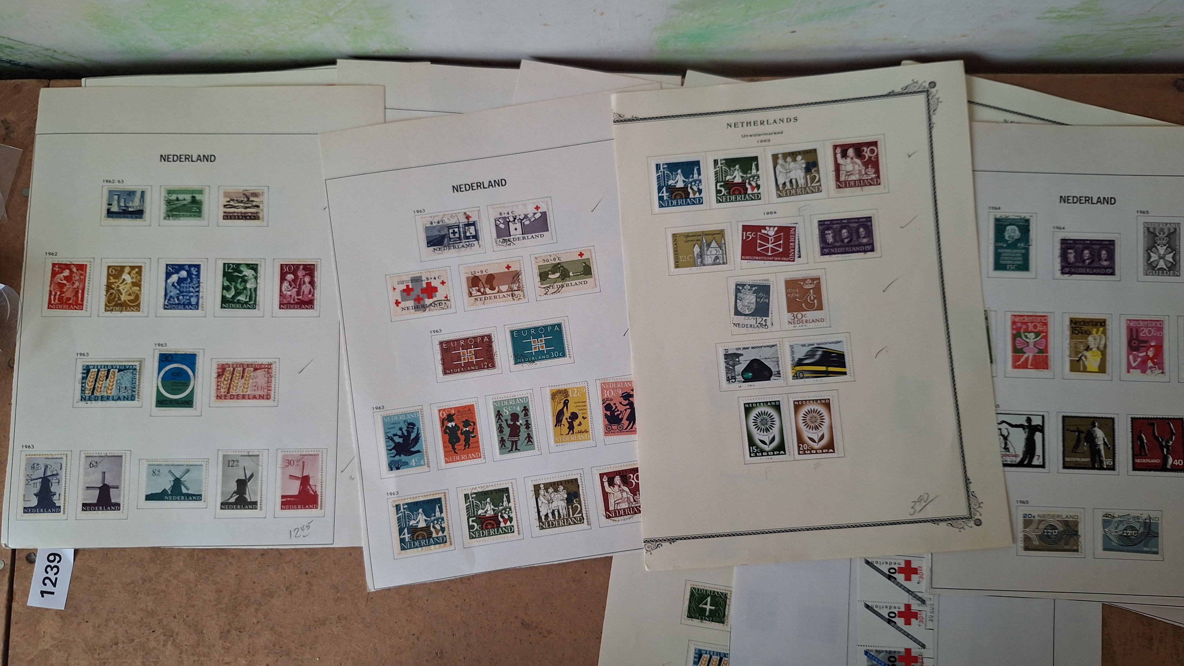 Verzameling postzegels op bladen – foto 2 – kavel bij Goeiendeal