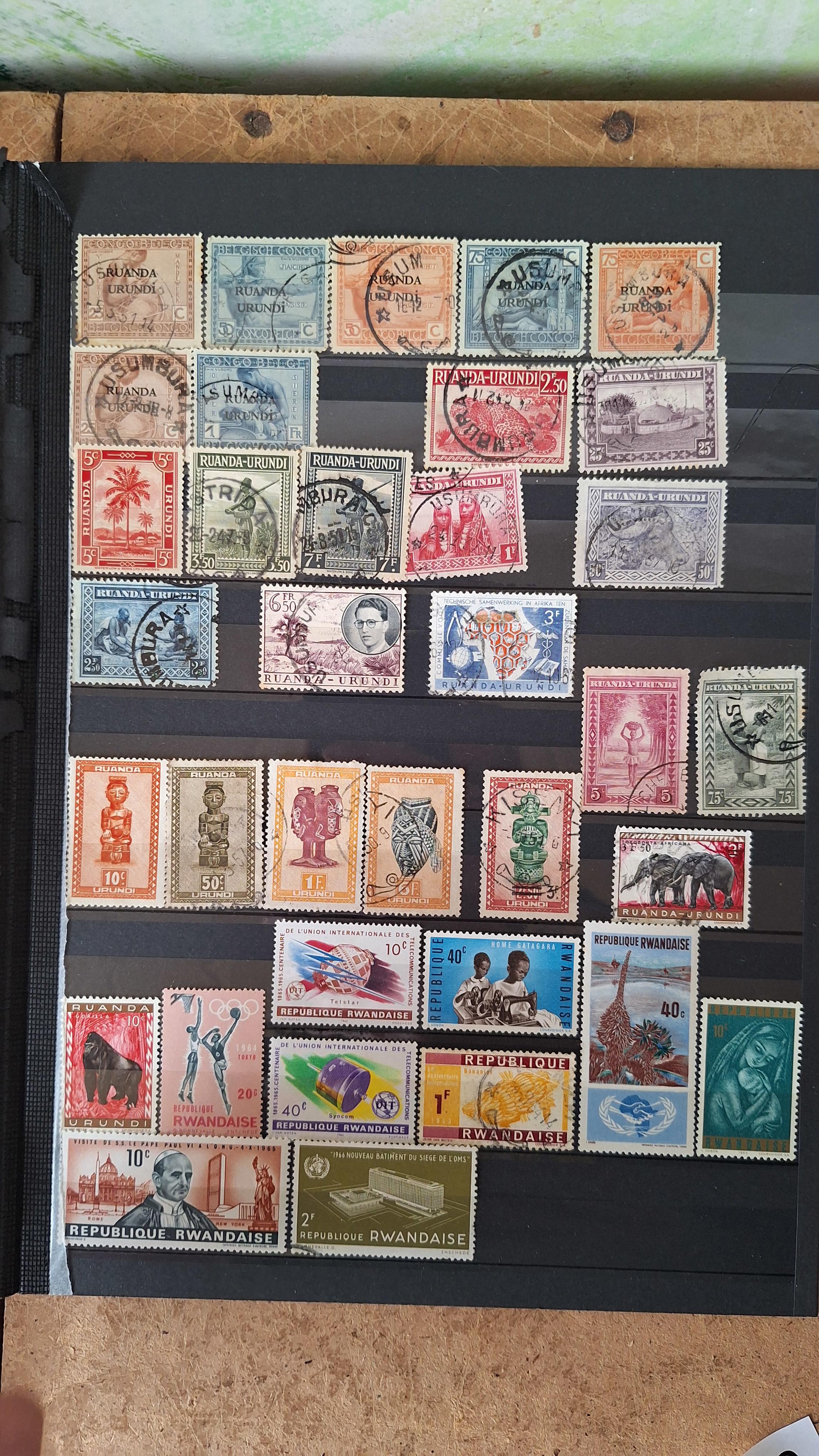 Verzameling postzegels op bladen – foto 2 – kavel bij Goeiendeal