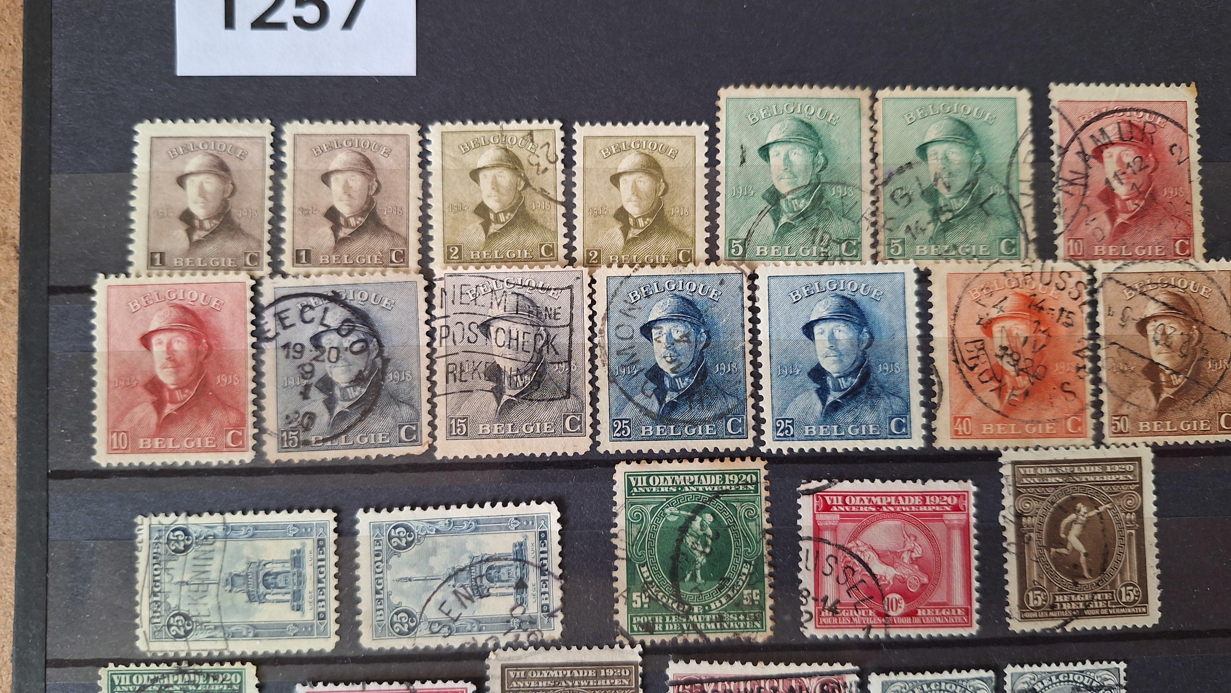 Verzameling klassieke Belgische postzegels waaronder Helmzegels – foto 2 – kavel bij Goeiendeal