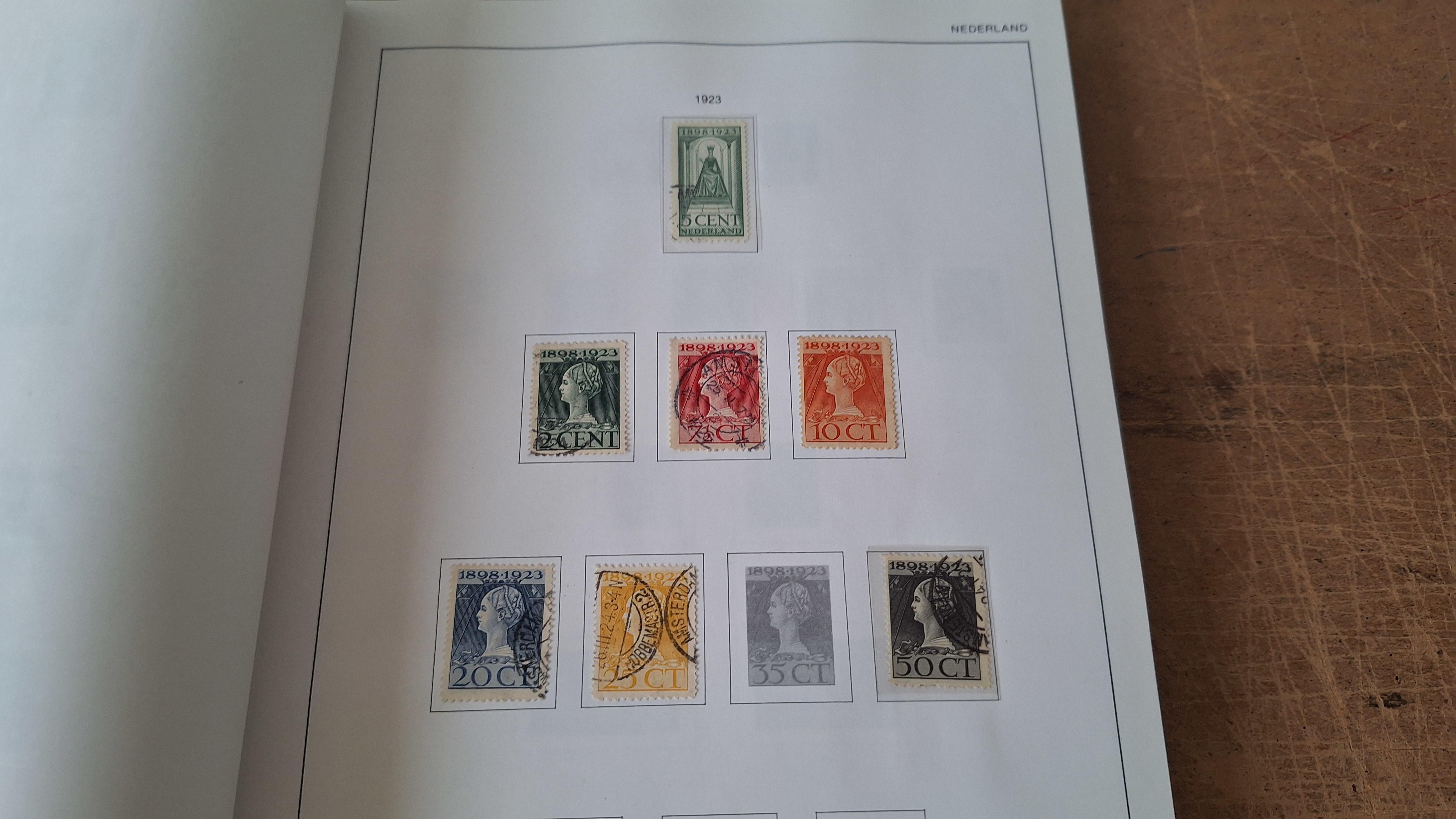 Postzegelalbum met postzegels – foto 6 – kavel bij Goeiendeal