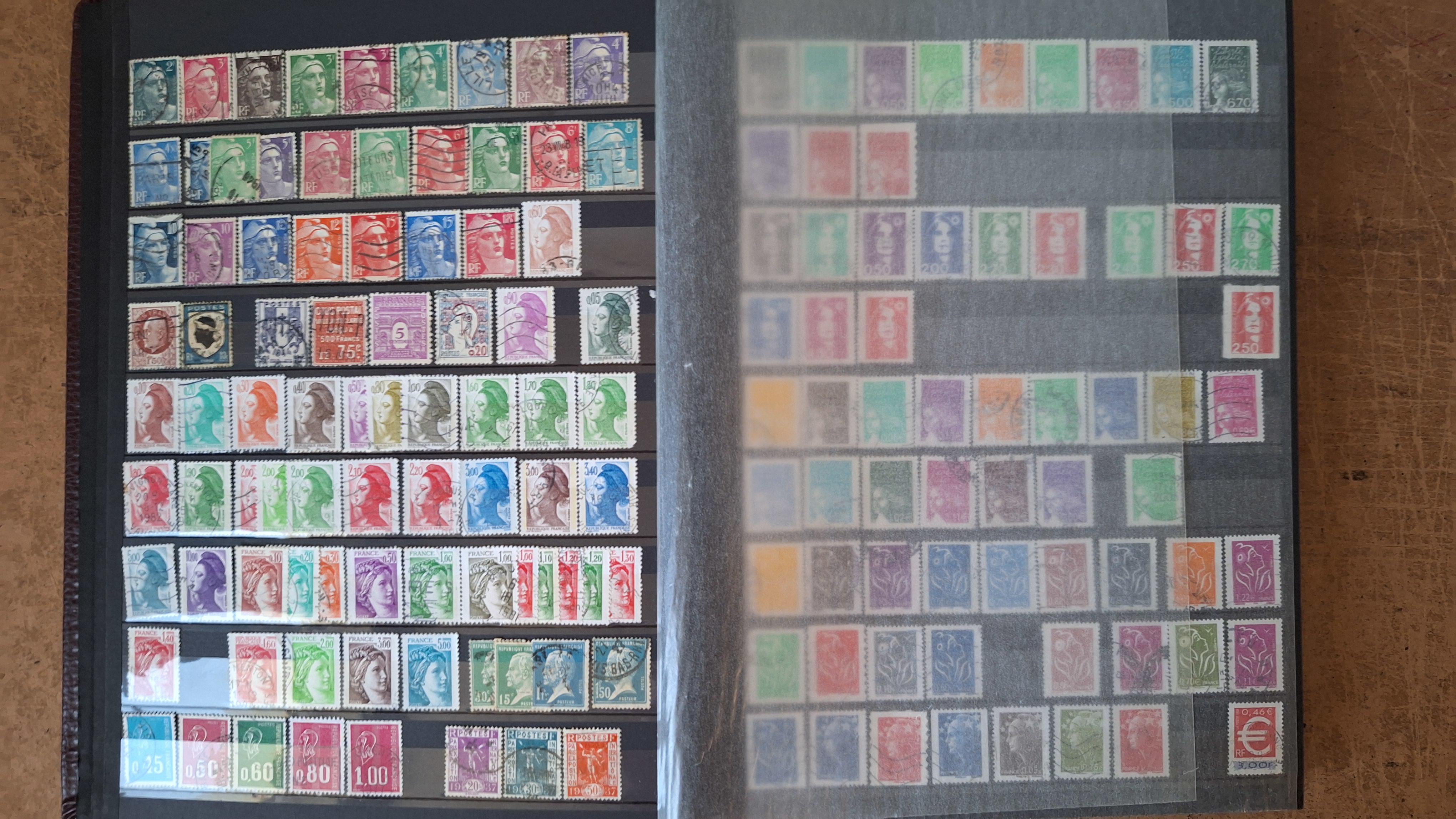 Postzegelablum met postzegels – foto 3 – kavel bij Goeiendeal