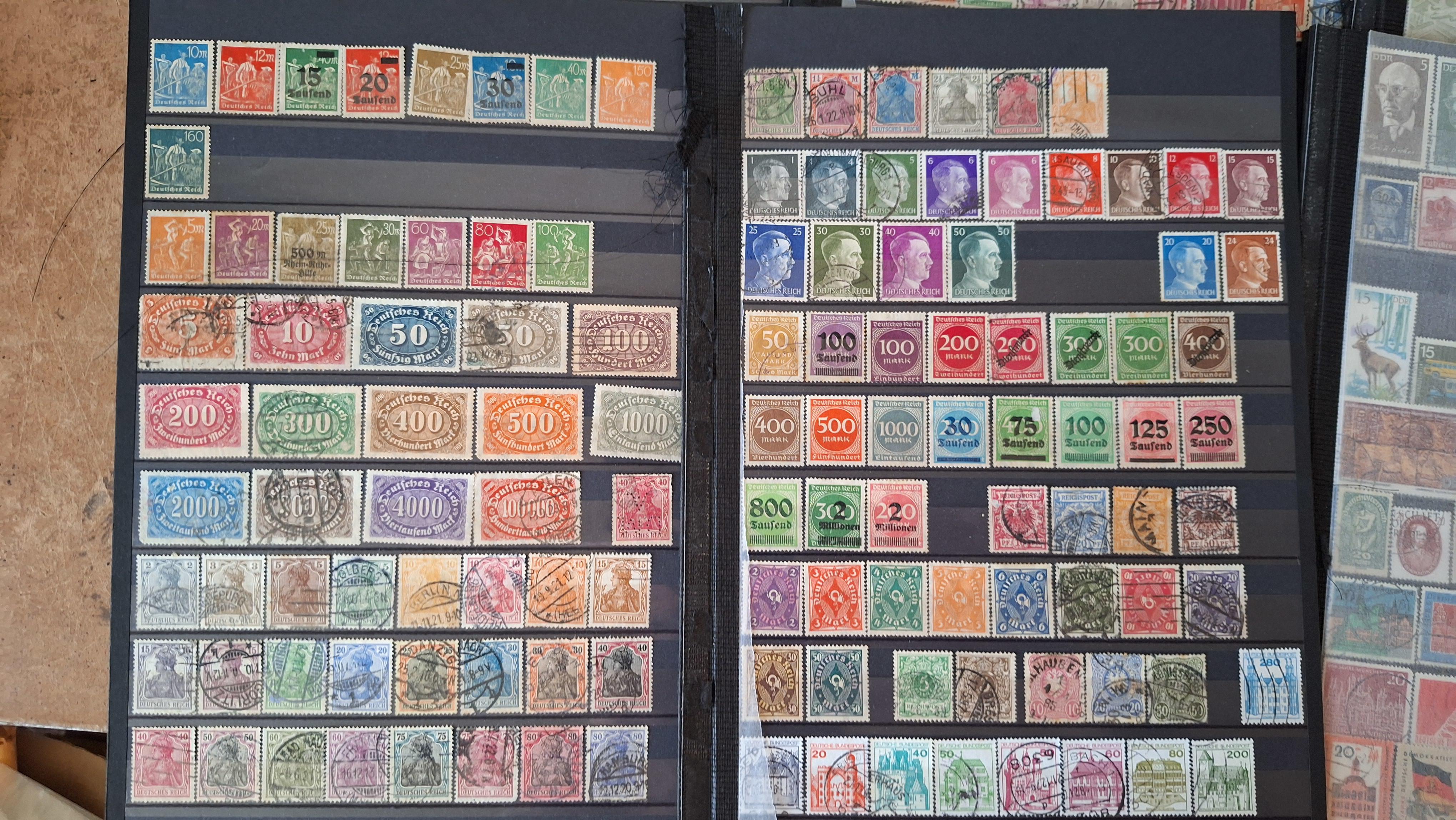 Postzegelablum met postzegels – foto 3 – kavel bij Goeiendeal