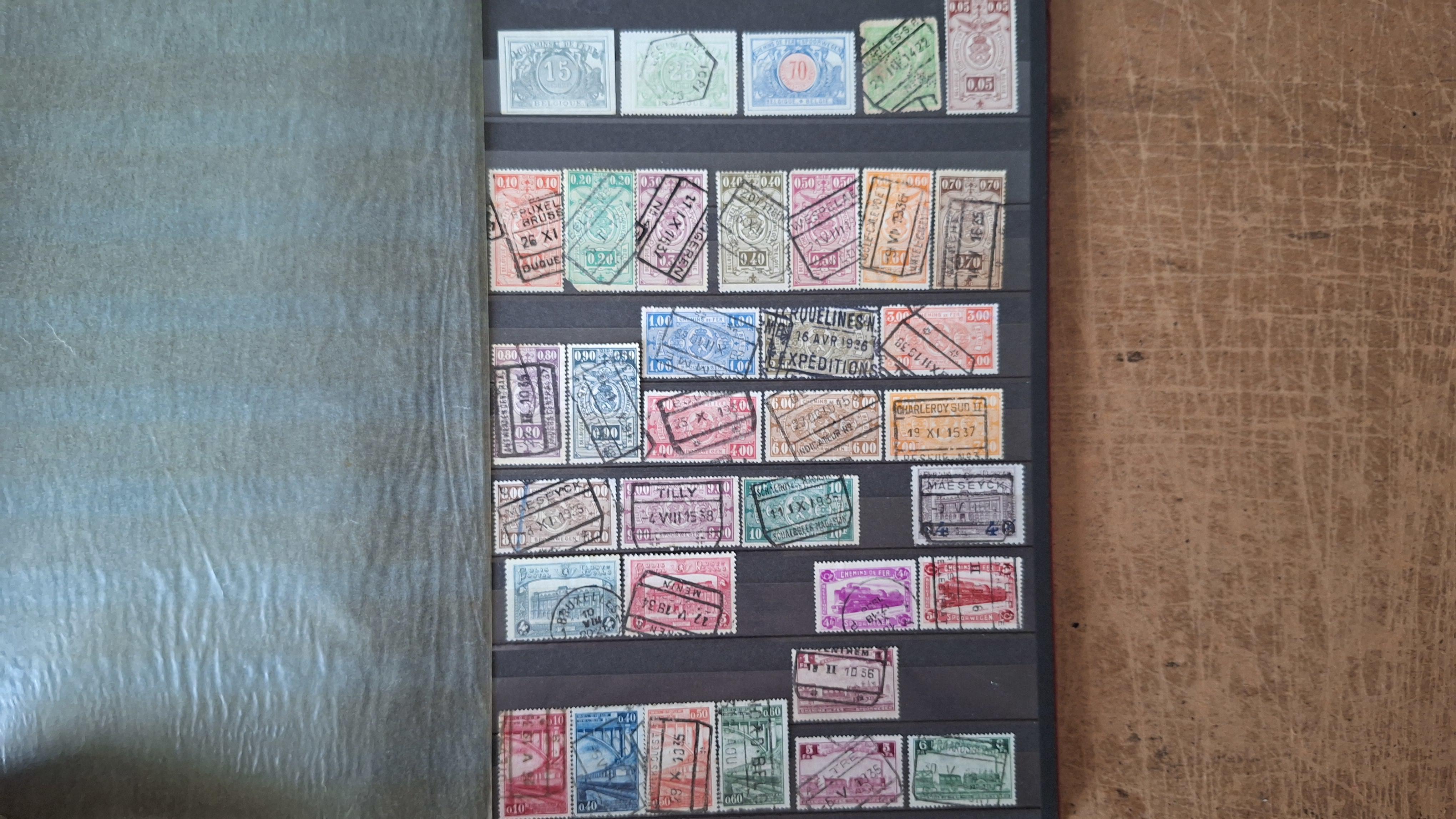 Postzegelablum met postzegels – foto 2 – kavel bij Goeiendeal