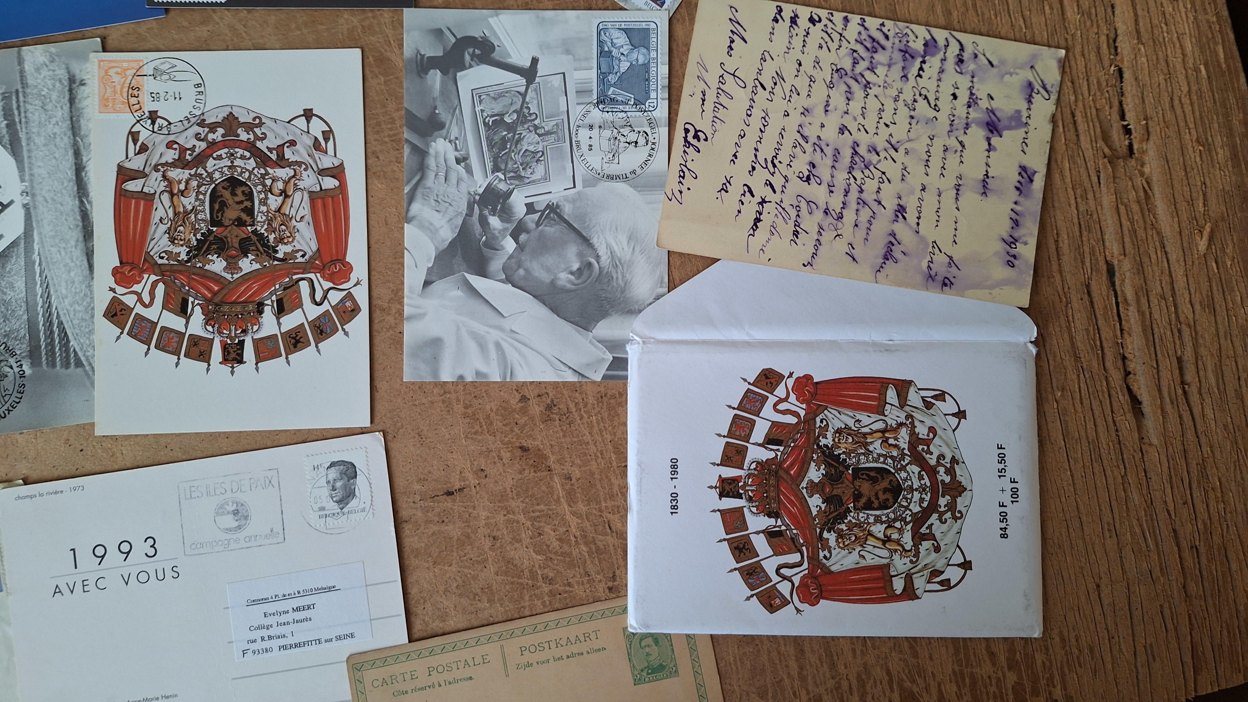 Zichtkaarten en enveloppen met diverse klassieke en historische Belgische en koloniale postzegels – foto 3 – kavel bij Goeiendeal