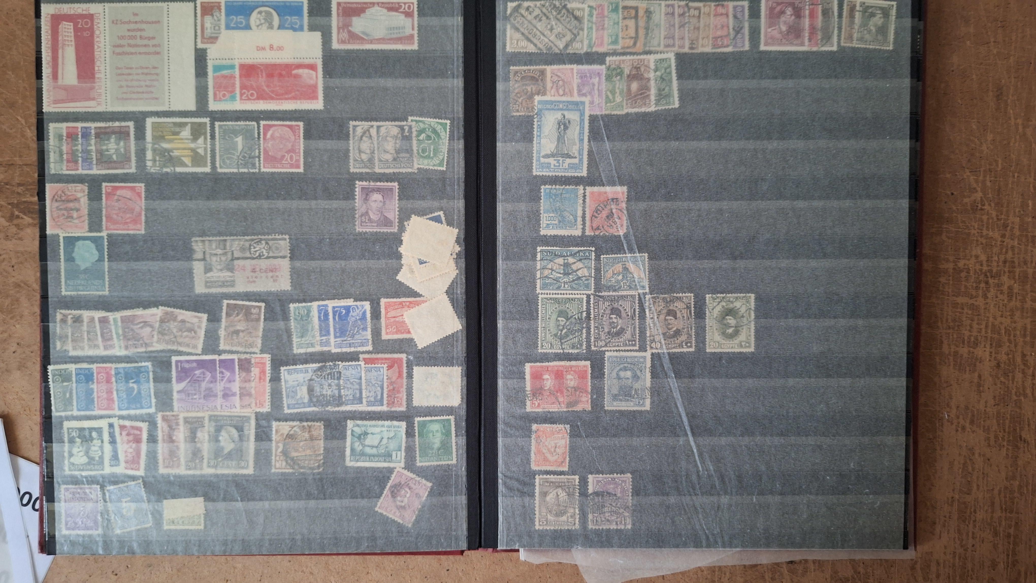 Postzegelalbum met postzegels – foto 4 – kavel bij Goeiendeal
