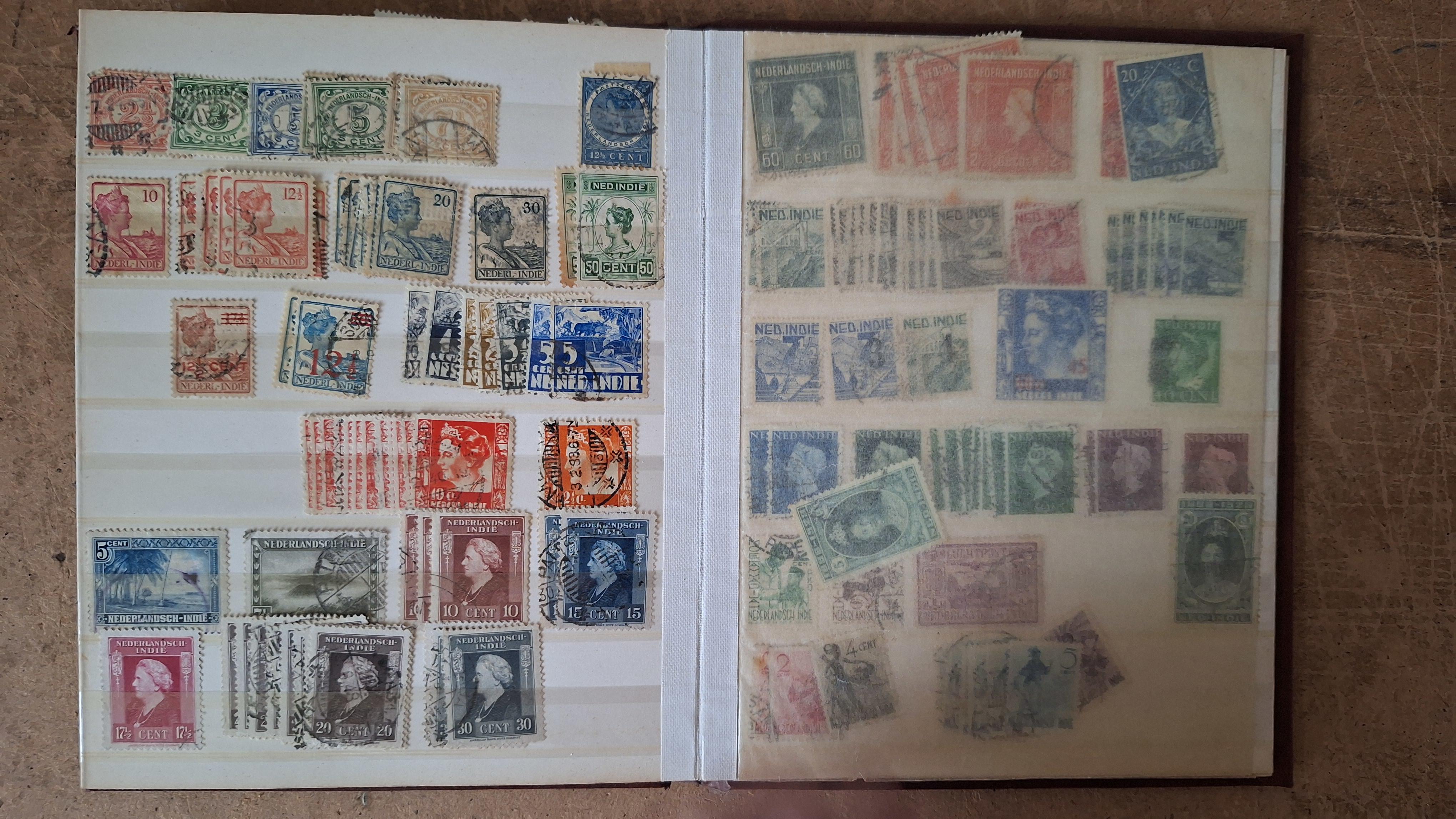 Postzegelalbum met postzegels – foto 8 – kavel bij Goeiendeal
