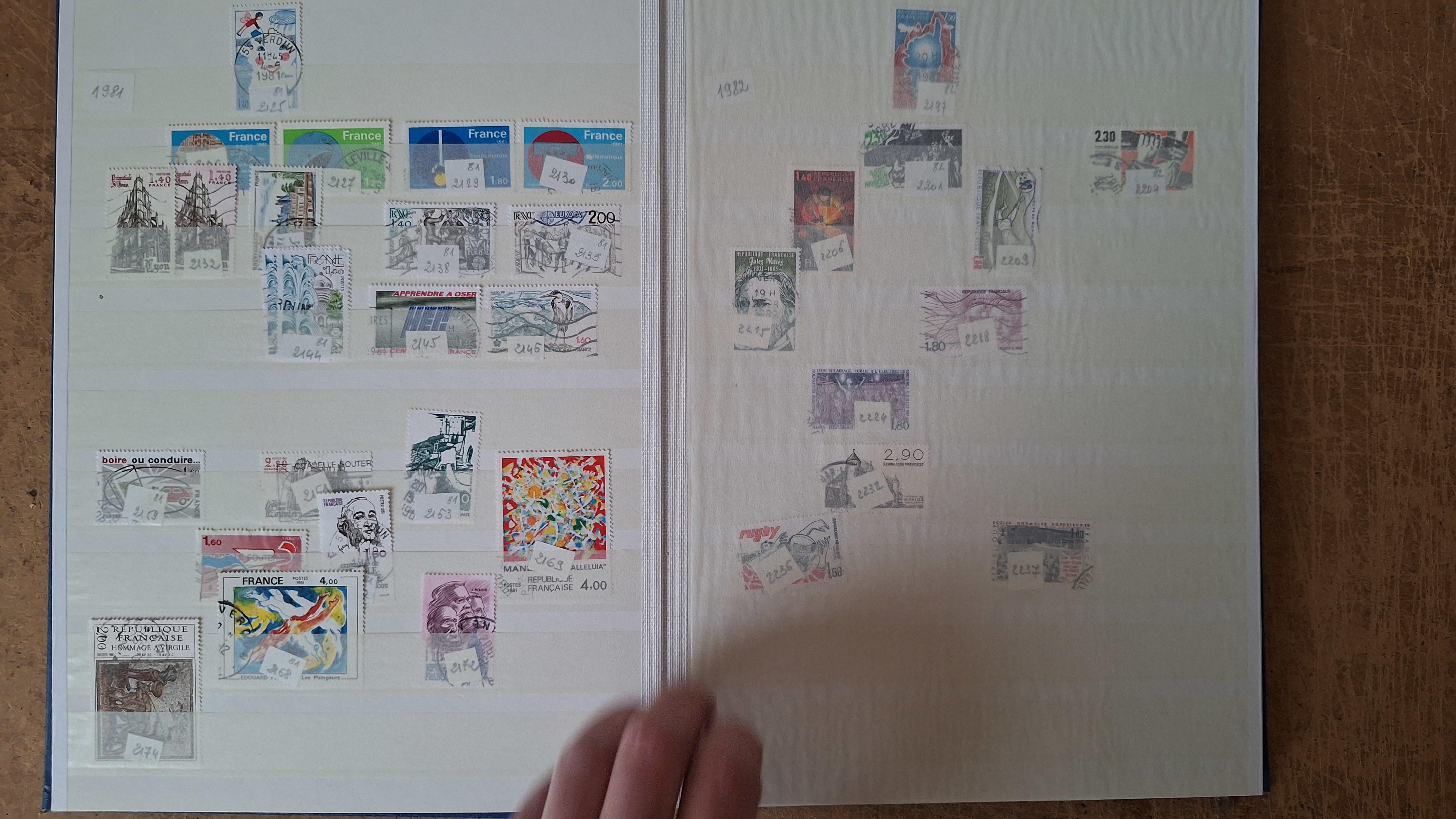 Postzegelalbum met postzegels – foto 5 – kavel bij Goeiendeal