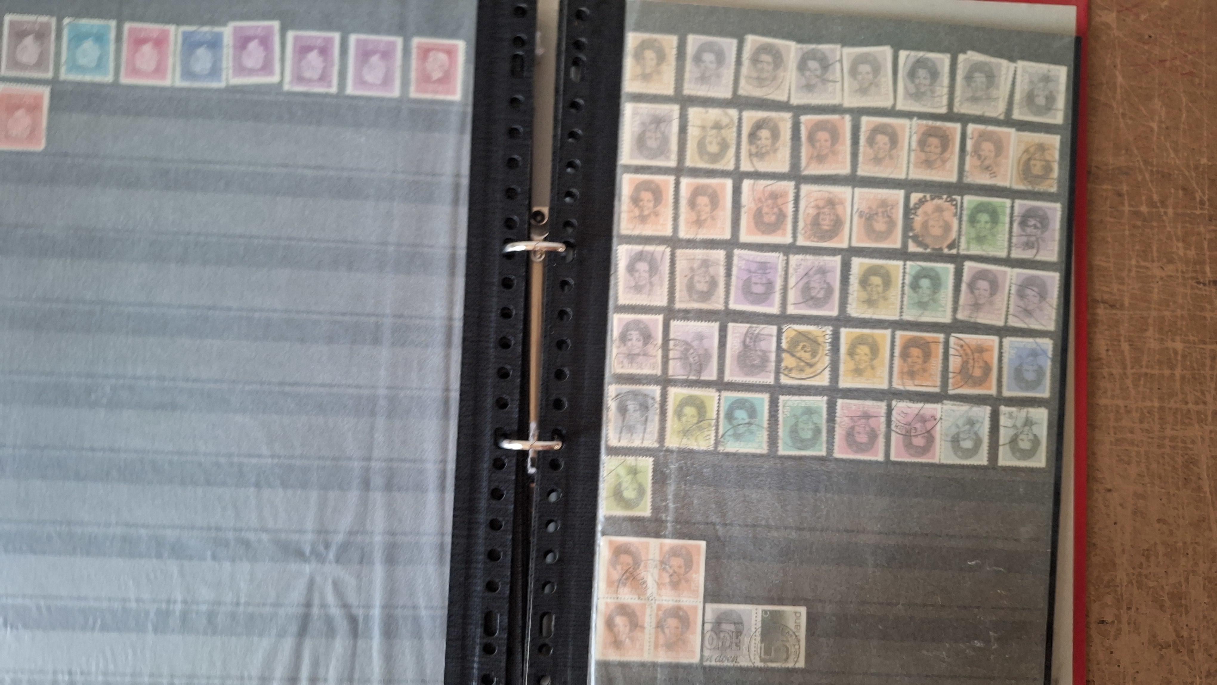 Postzegelmap met postzegels – foto 6 – kavel bij Goeiendeal