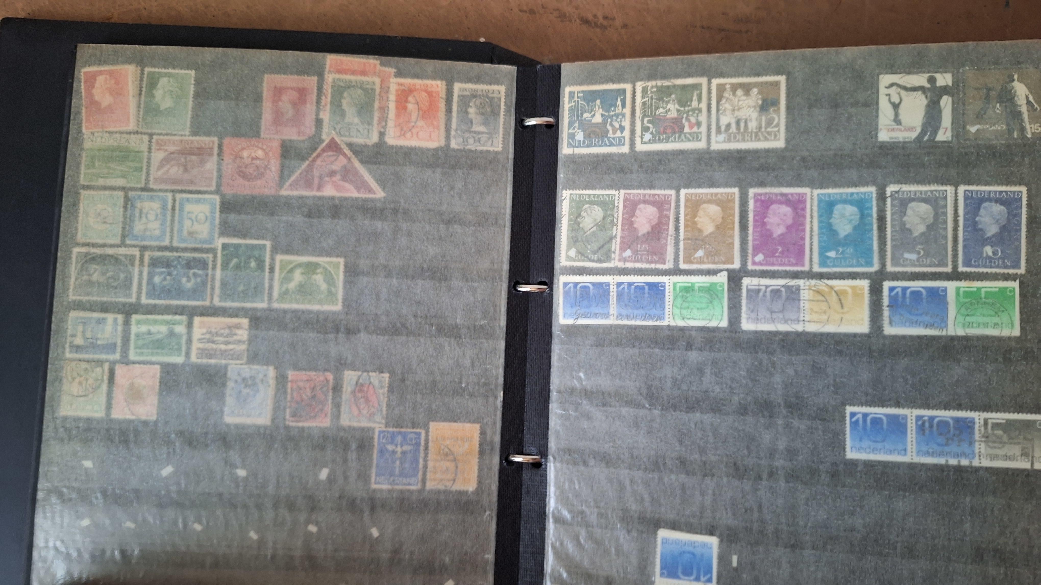 Postzegelmap met postzegels – foto 7 – kavel bij Goeiendeal