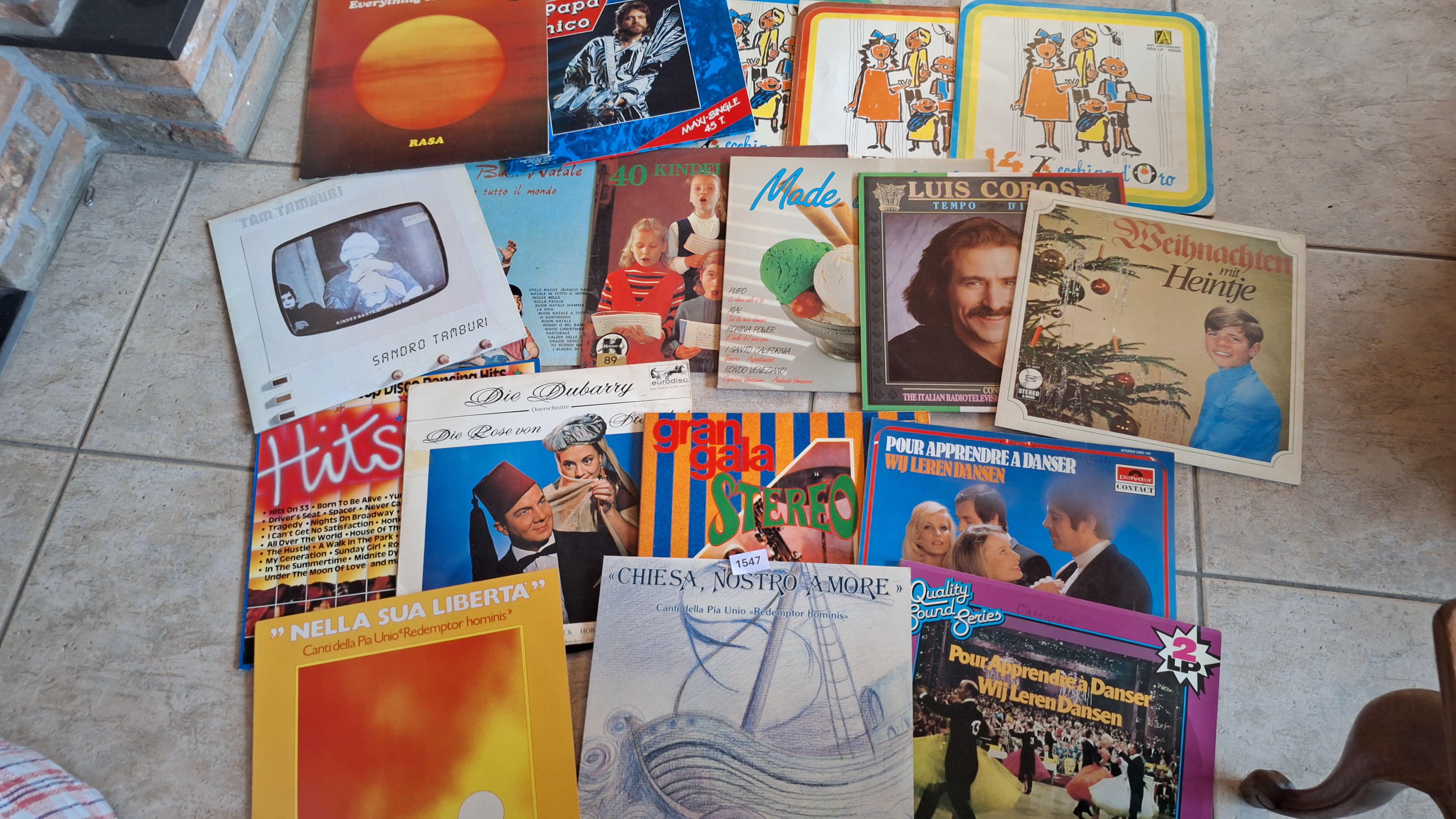Verzameling van 15 vinyl lp's en singles van diverse artiesten – foto 2 – kavel bij Goeiendeal, Houthalen-Helchteren