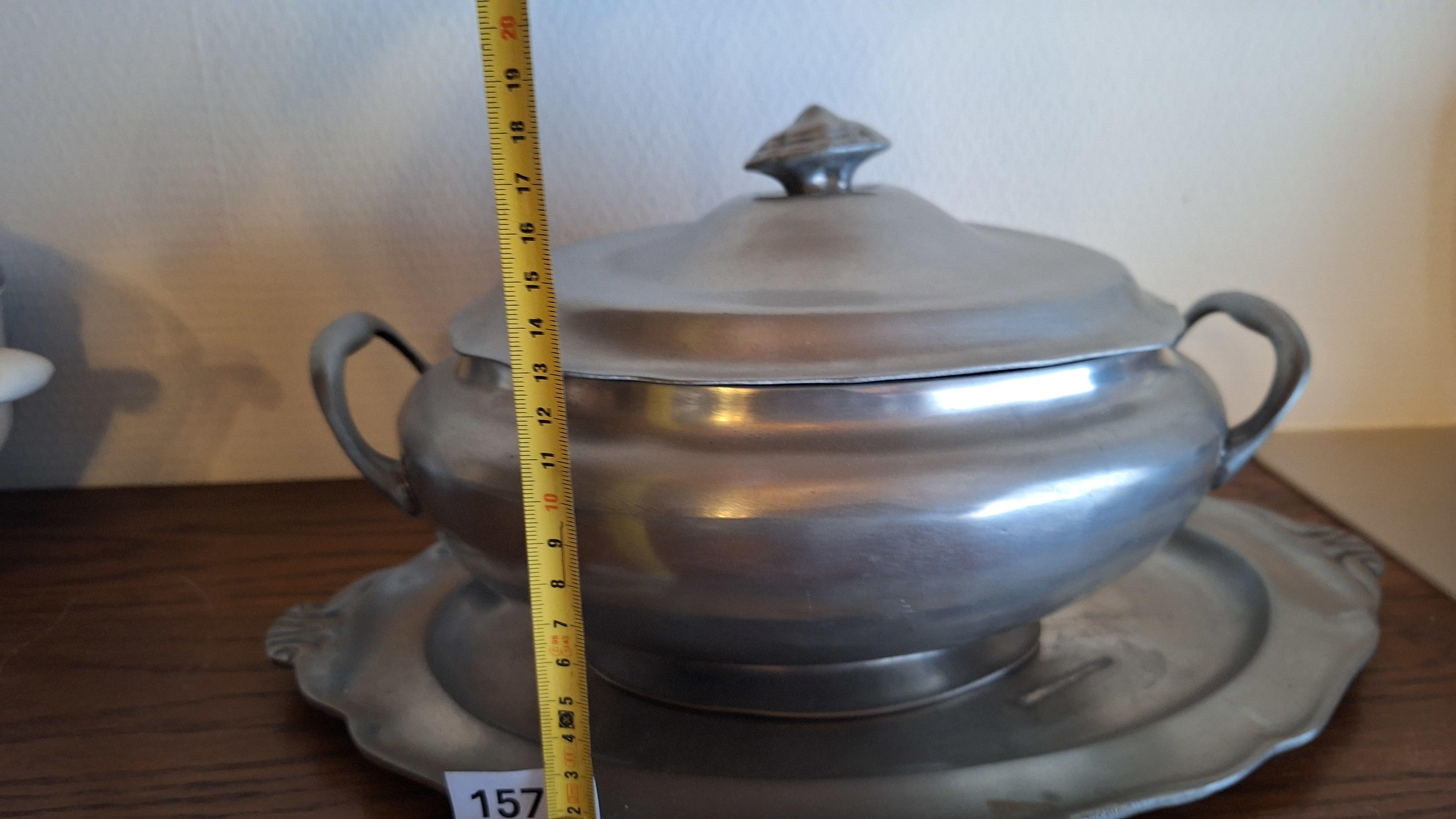 Klassieke Tin soepterrine met deksel en een groot bijbehorend serveerblad – foto 2 – kavel bij Goeiendeal, Houthalen-Helchteren