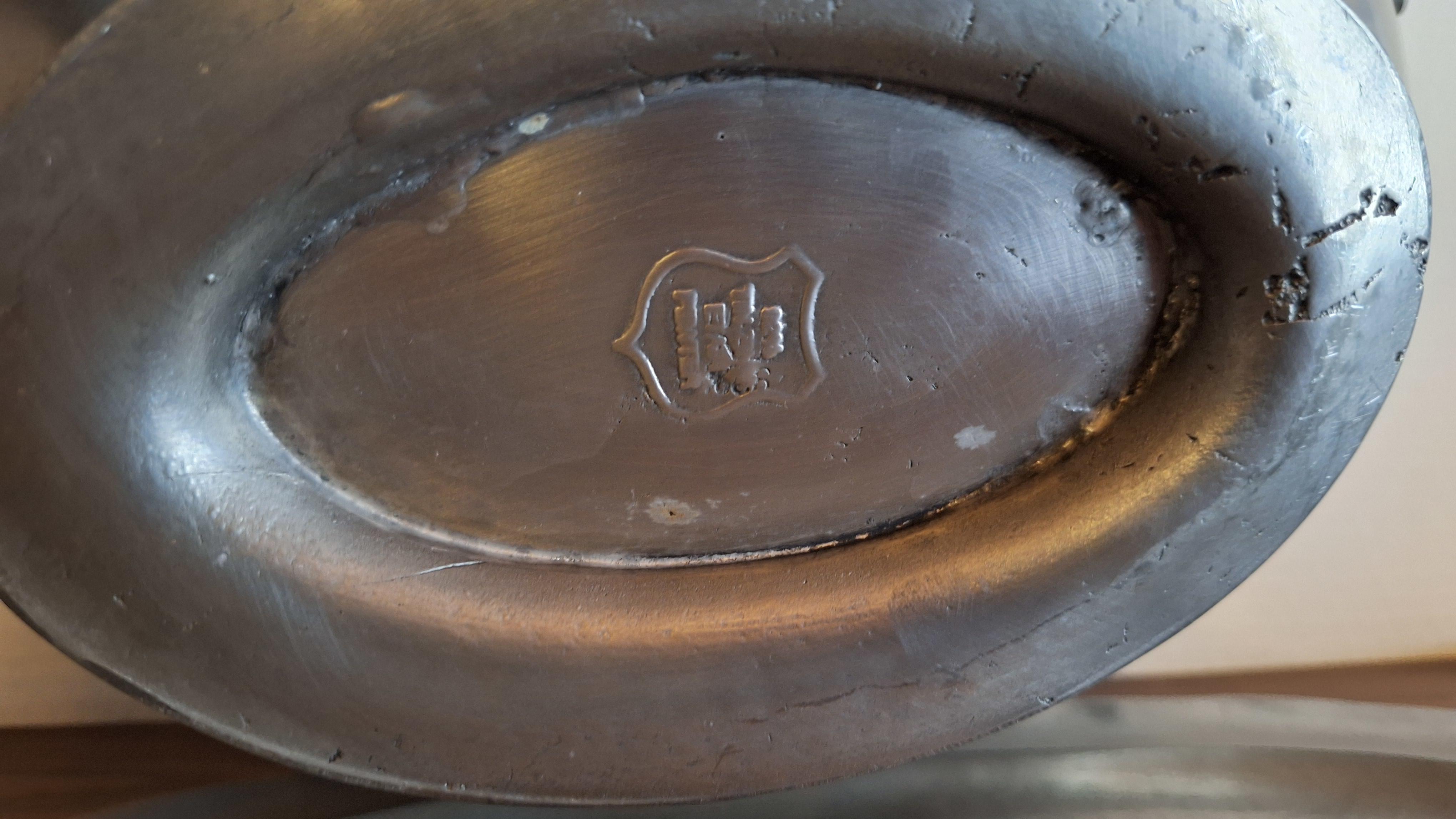 Klassieke Tin soepterrine met deksel en een groot bijbehorend serveerblad – foto 4 – kavel bij Goeiendeal, Houthalen-Helchteren