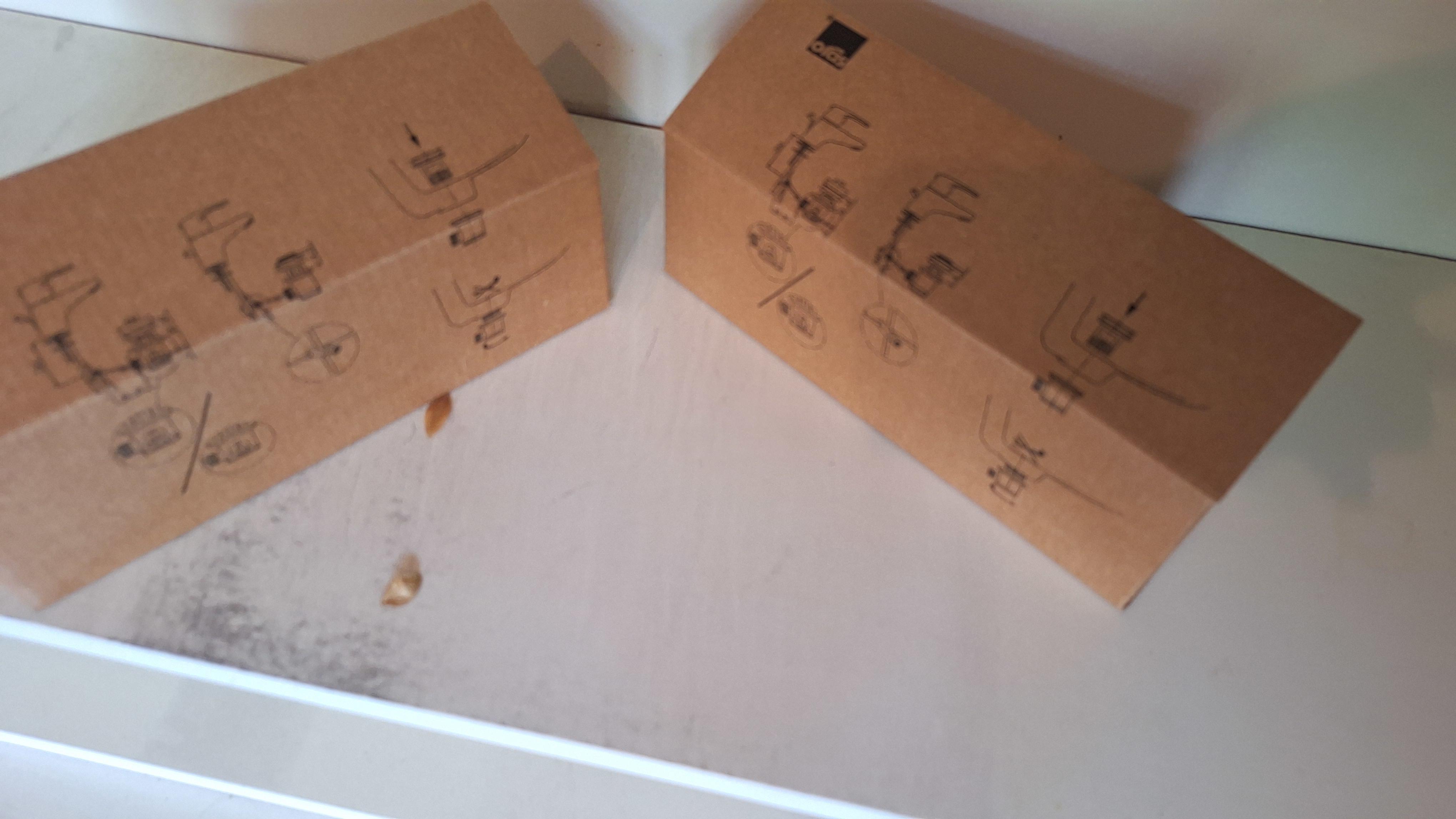 Set van twee ongebruikte artikelen in kartonnen verpakking met montage-instructies – foto 3 – kavel bij Goeiendeal, Houthalen-Helchteren