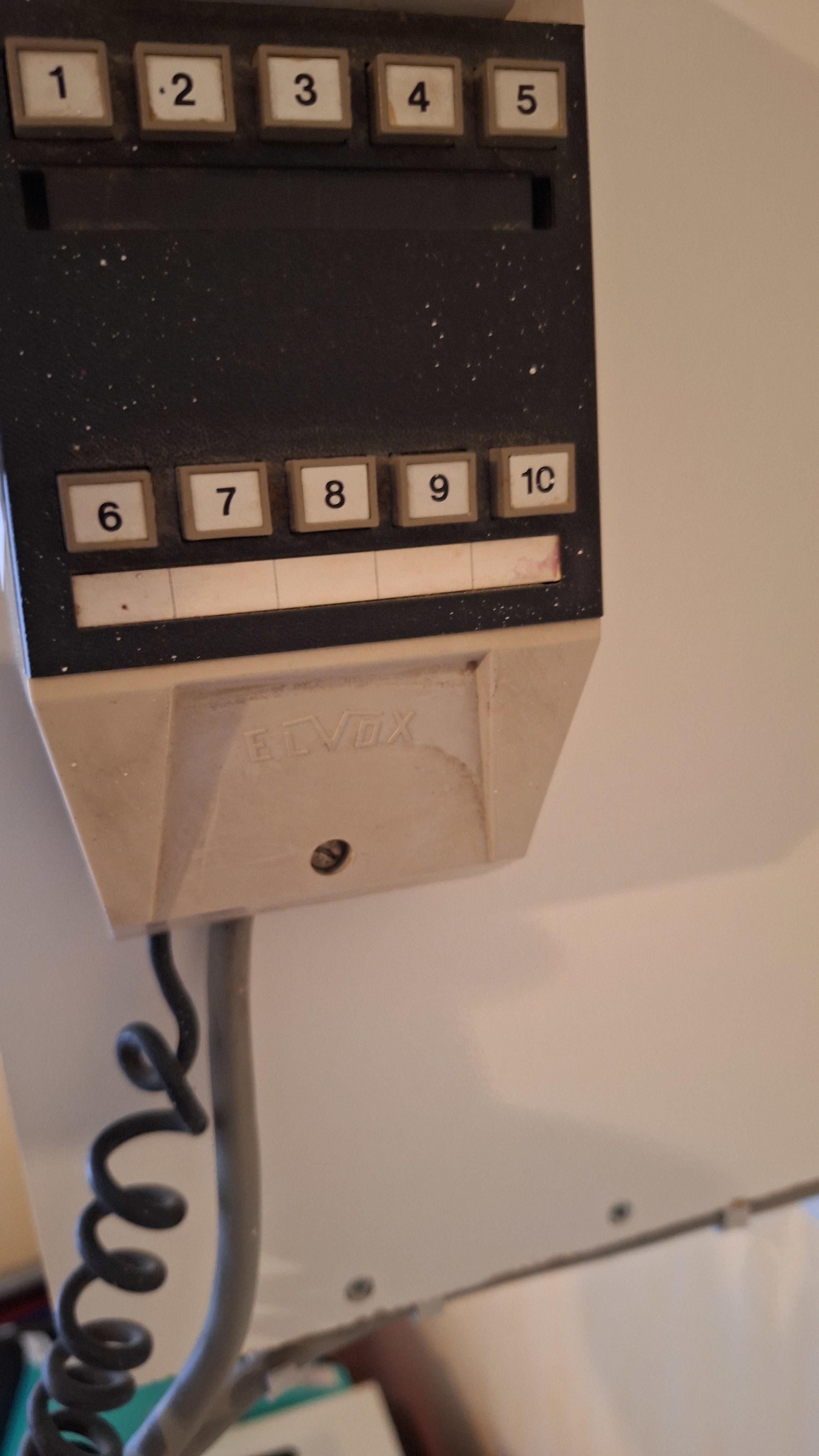 Witte wandtelefoon zelf te demonteren van de muur – foto 3 – kavel bij Goeiendeal, Houthalen-Helchteren
