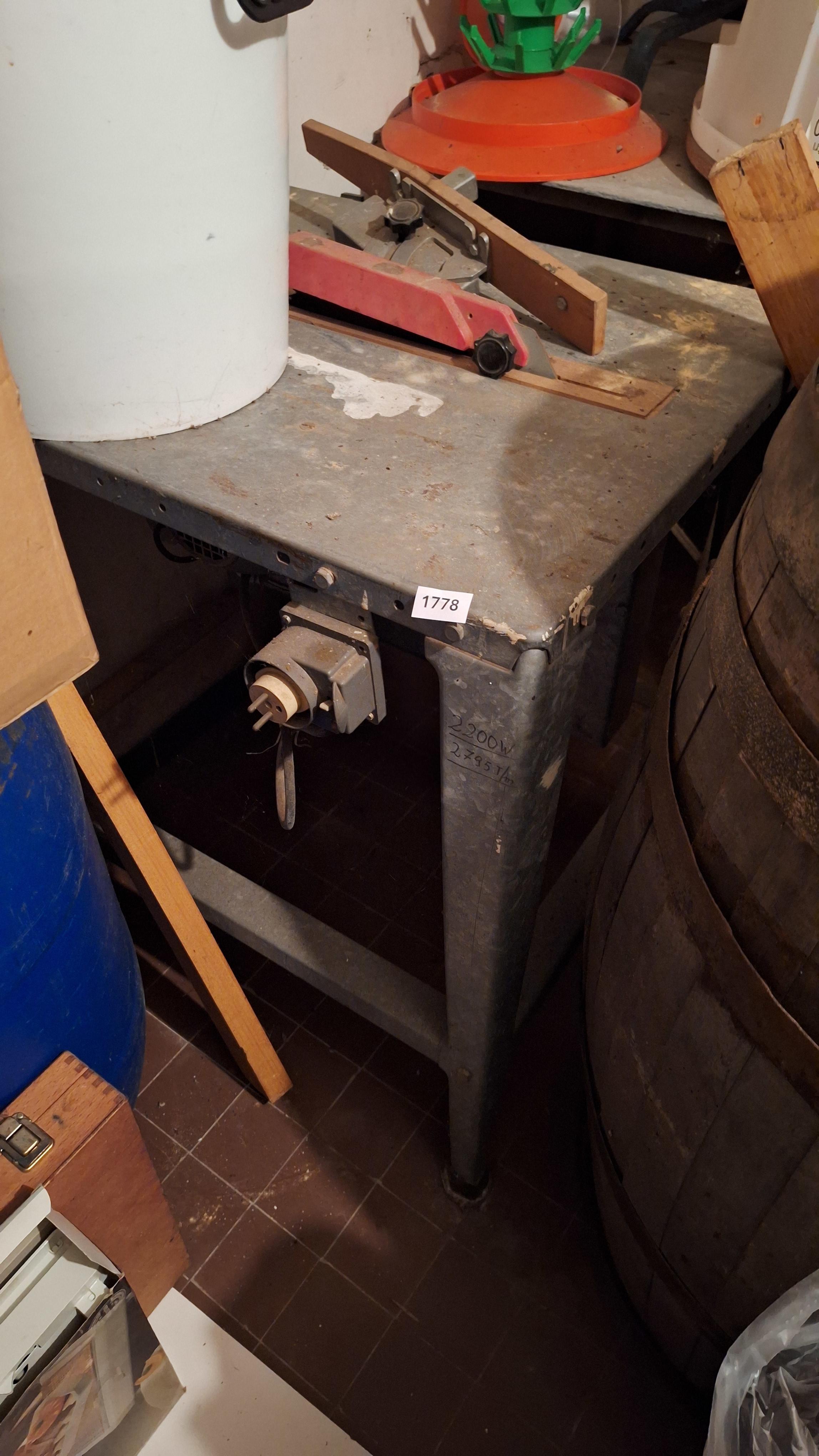 Stationaire elektrische zaagtafel of schaafmachine voor werkplaatsgebruik – kavel bij Goeiendeal, Houthalen-Helchteren