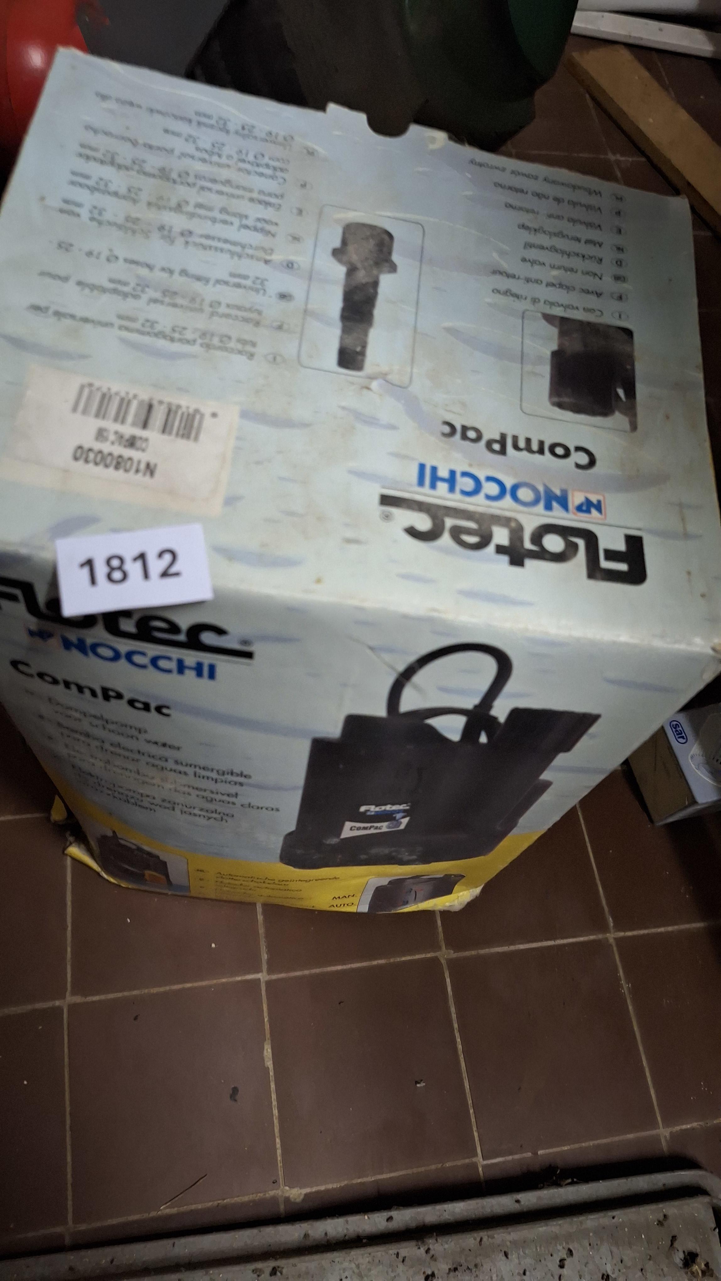 Flotec Nocchi ComPac dompelpomp in de originele kartonnen verpakking – kavel bij Goeiendeal, Houthalen-Helchteren