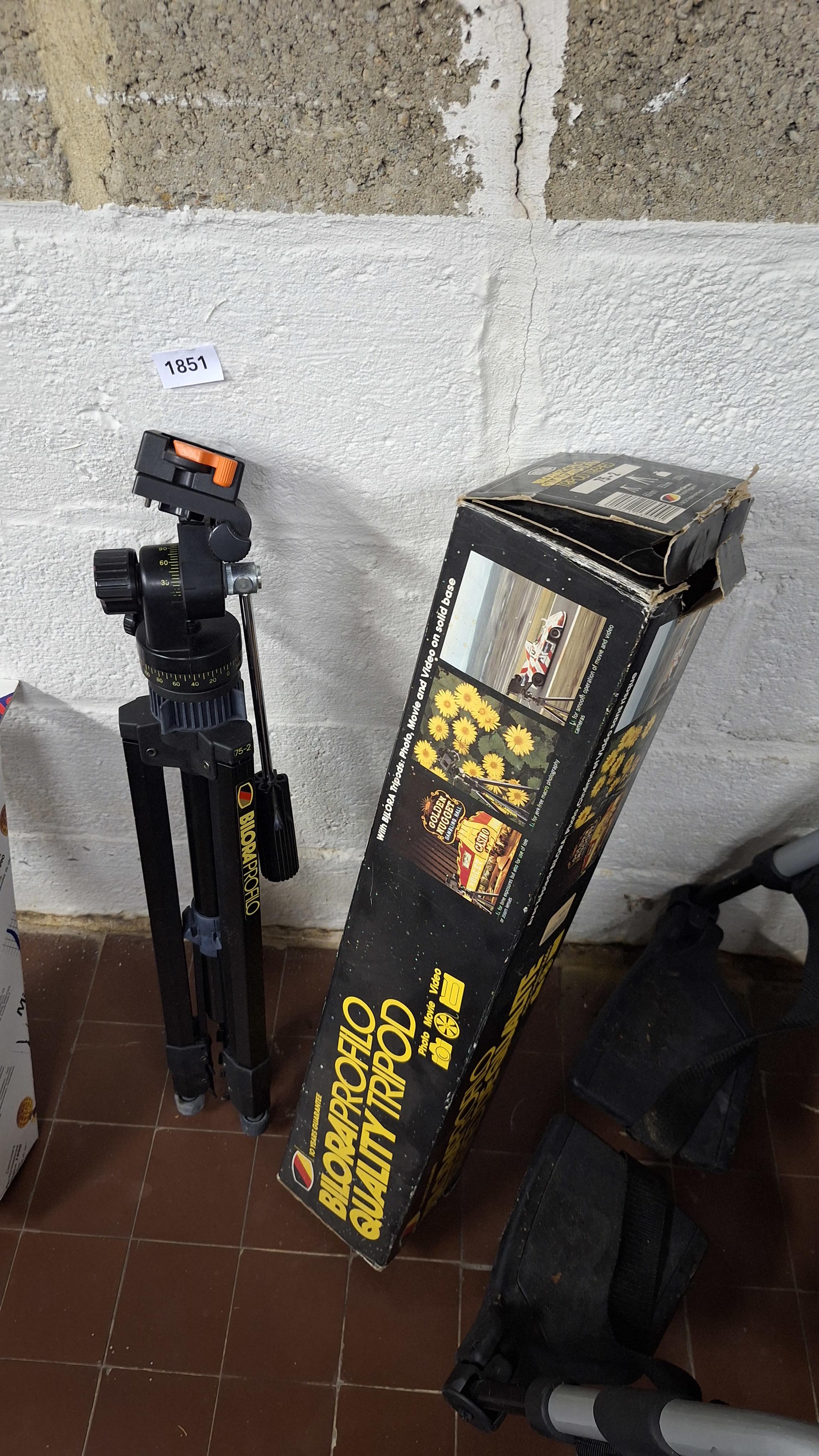 Bilora Profilo camerastatief / tripod inclusief de bijbehorende originele kartonnen doos – kavel bij Goeiendeal, Houthalen-Helchteren