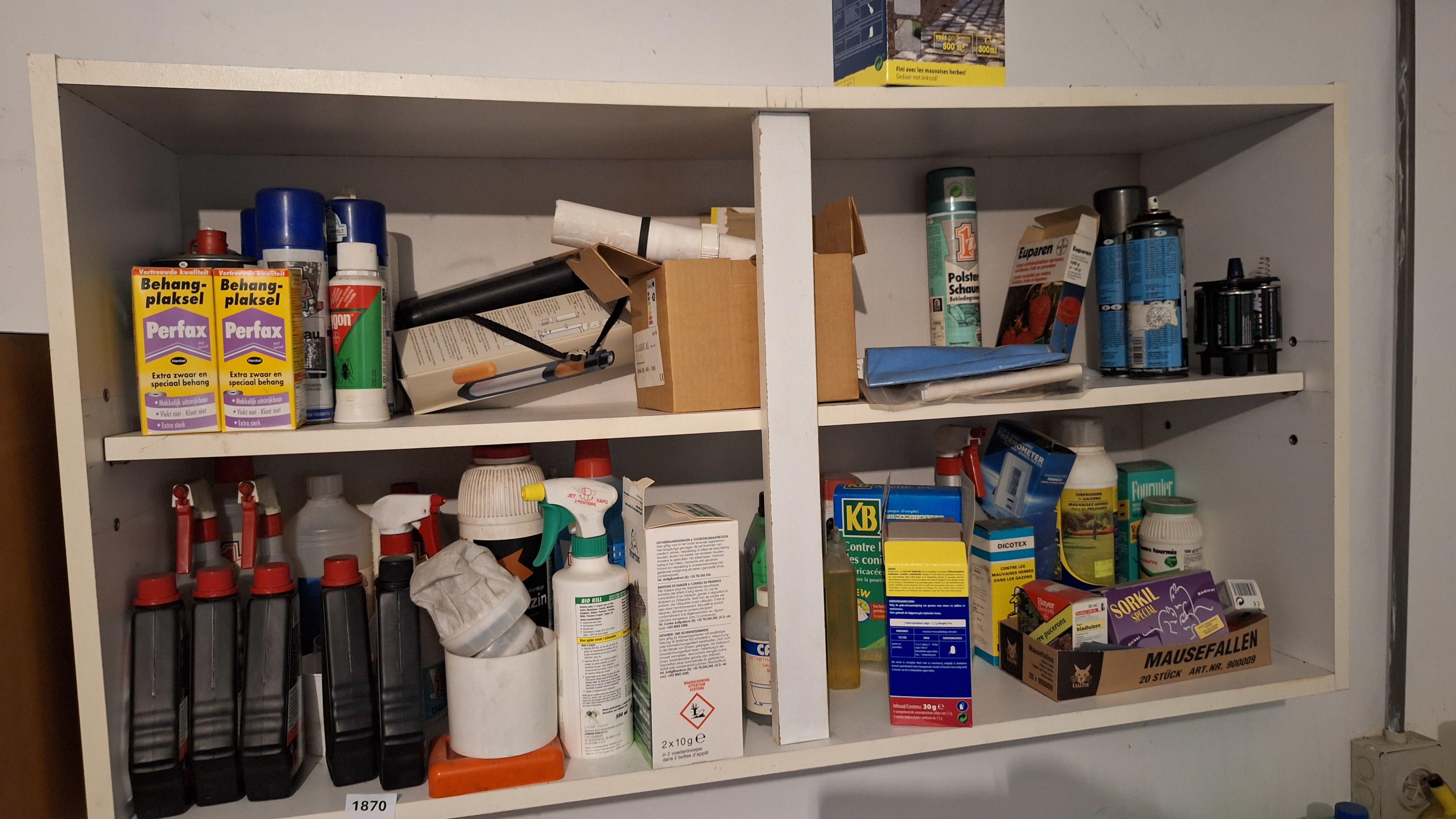 Grote partij diverse schoonmaakmiddelen, onderhoudsproducten, flacons en autoshampoo – foto 2 – kavel bij Goeiendeal, Houthalen-Helchteren