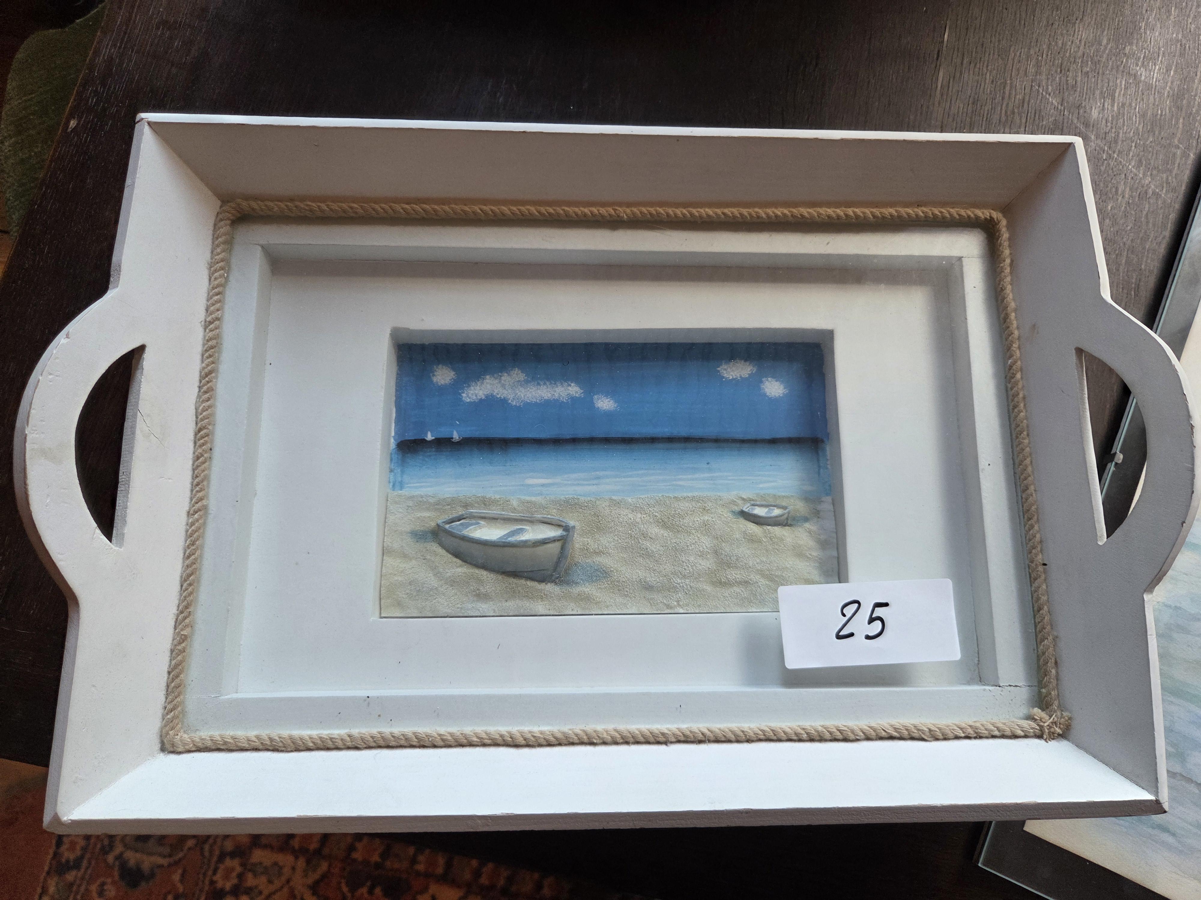 Set van twee ingekaderde maritieme kunstwerken met zeilschepen en boten op het strand lot 25 – foto 2 – kavel bij Goeiendeal, Jette