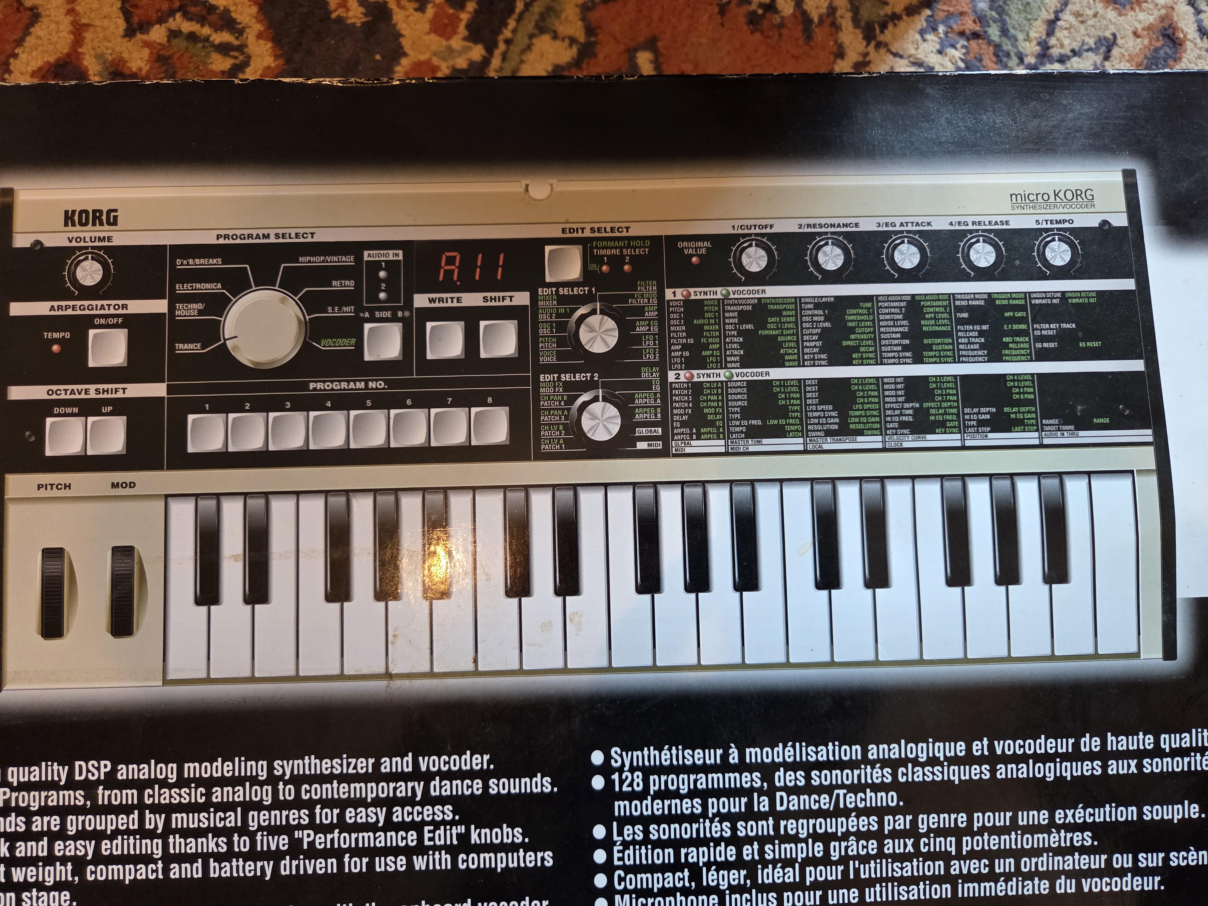 Synthesizer / vocoder van Korg, model microKORG in originele doos lot 35 – foto 3 – kavel bij Goeiendeal, Jette
